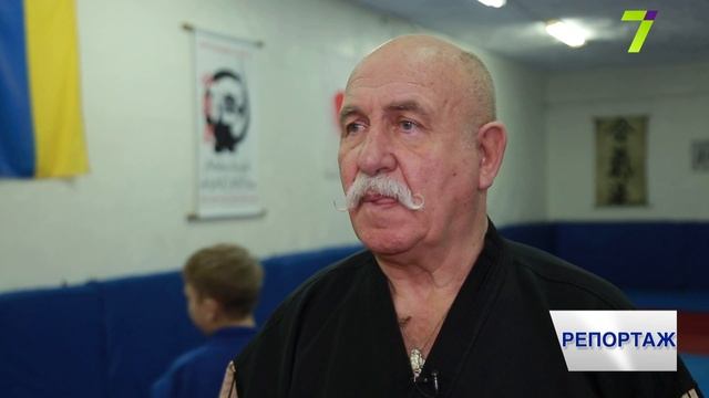 Микола Пасічник: як живе одеський богатир смотреть онлайн