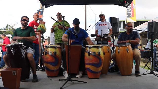 Yuba Iré repartiendo rumba en Río Grande, Puerto Rico... 15-abril-2018 Parcela Foto & Cultu смотреть онлайн