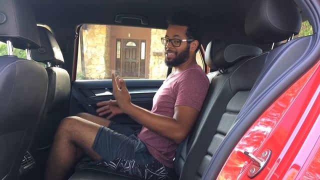 Here's the 2018 Volkswagen Golf R on Everyman Driver смотреть онлайн