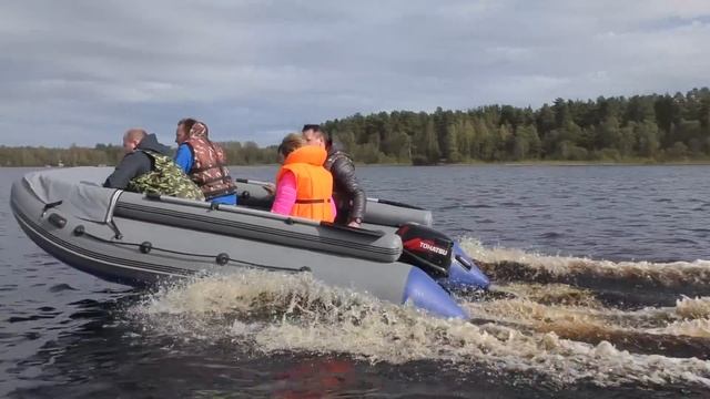 Reef Triton 390ND  Риф Тритон 390 Ф НД