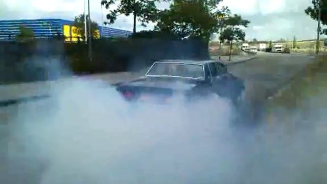 chevrolet caprice burnout смотреть онлайн