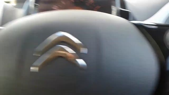 Citroen C1 1.0 VTi Feel 5dr - CN64PMY смотреть онлайн