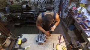 Ремонт токарного станка 1К62 , ремонт малой продольной 1К62, шабрение направляющих.