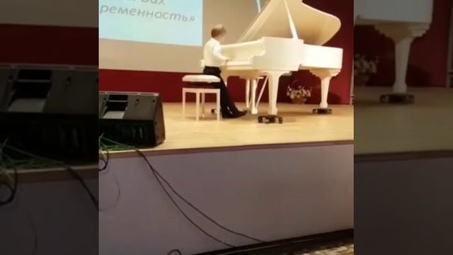Р.Глиэр "Ариетта", соч.43, N7 смотреть онлайн