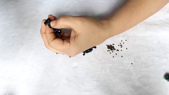 Простой браслет из бисера смотреть онлайн