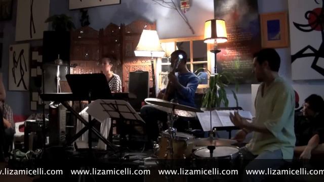 Liza Micelli,The Poets Passage,Canta Angela Flecha,Can't Leave Your Footsteps Alone To Run Away смотреть онлайн