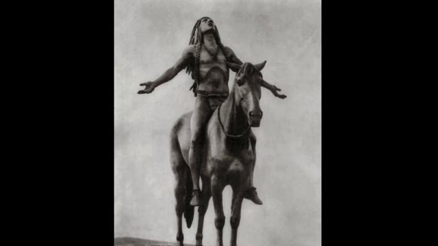 Appeal to the Great Spirit by Cyrus Edwin Dallin, c1921,Native American Indian смотреть онлайн