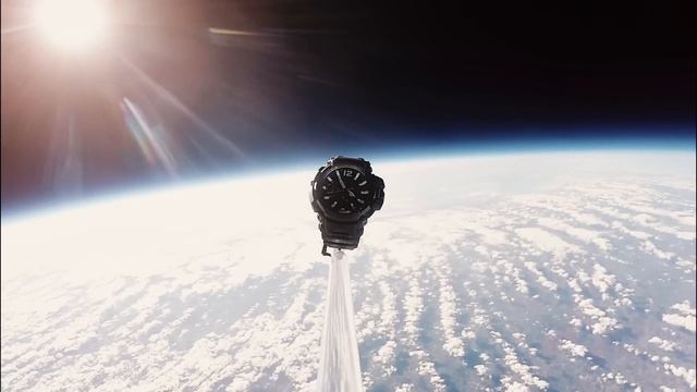 44 Kilometer Fall From Space: Casio G-Shock GPW-2000 Watch Durability Test | aBlogtoWatch смотреть онлайн