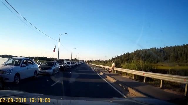 Дубна, очередь на паром