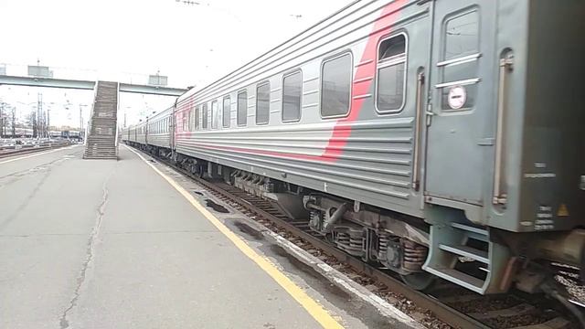 ЧС4Т-391 и ЧС4Т-490 с поездом 068 Москва - Абакан