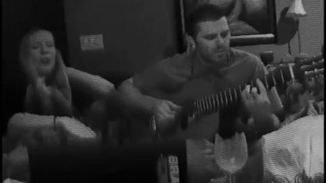 The Beatles - While My Guitar Gently Weeps смотреть онлайн