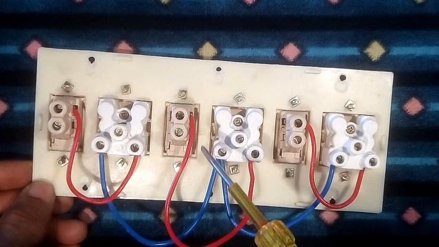 How to Connect a 3 Socket 3 Switch. @electricsciencetrick смотреть онлайн