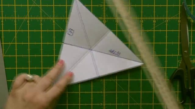 Шью заранее по несколько штук, ткань любая. Выручает когда быстро нужно собрать гостинец Конфетница