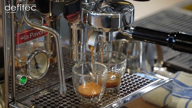 Un vrai café italien avec la machine La Pavoni LPSCCC01EU - Démonstration - смотреть онлайн