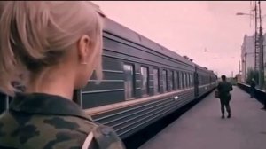 Журавли караваном на юг улетают...