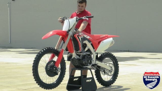 2020 CRF 250 FIRST START! смотреть онлайн