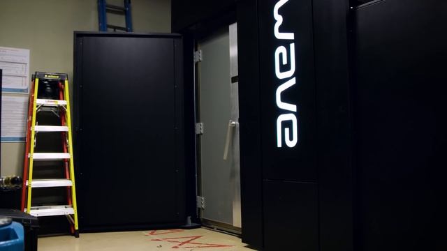 UNBOXING A QUANTUM COMPUTER! – Holy $H!T Ep 19 смотреть онлайн