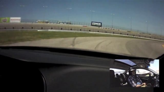 On the track with the 2013 Honda Accord Coupe V6 6-speed manual -txGarage смотреть онлайн