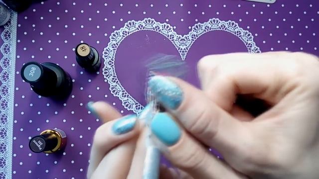 Теситрование голографической фольги! 12 гель лаков! Липкий слой! Идеальное отпечатывание фольги! смотреть онлайн