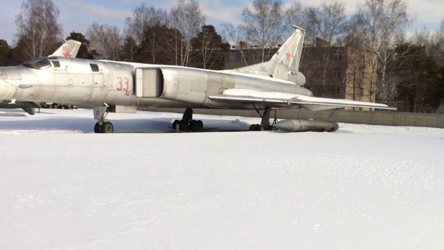 Экскурсия в музей авиации (часть 3) смотреть онлайн