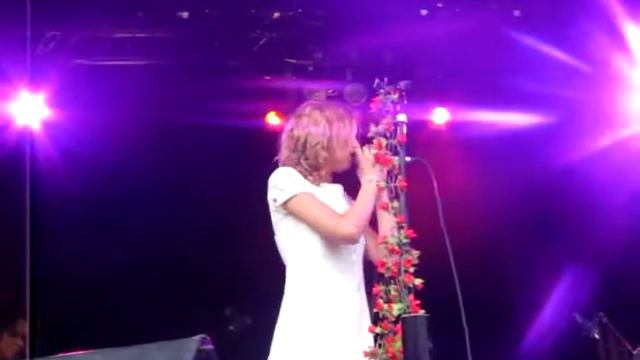 Stéphanie Crayencour @ Bsf 2011.