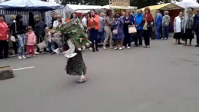 Бабка зажигает под Чита дрита/Granny lights up under Cheat drita! смотреть онлайн