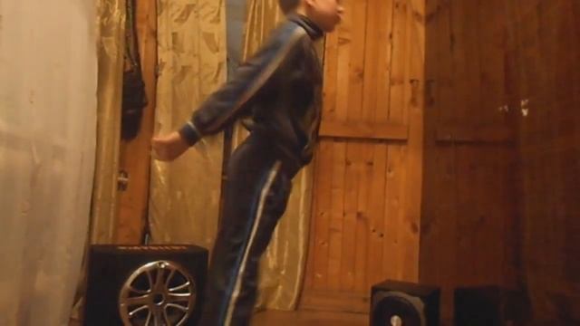 Брэйк Дэнс Для Кубика И Рубика Лутьшая Видео Сигна смотреть онлайн