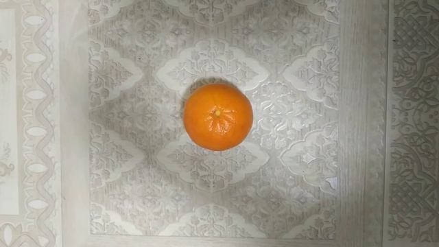 Как правильно чистить мандарин!Ты первый ! смотреть онлайн