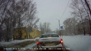 Hankook Kinergy 4S2 пробую на мокром снегу