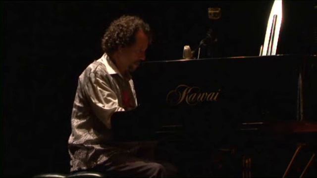 Marcelo Onofri Quarteto - Prelúdio (Opus 11, N.22 - A. Scriabin)/ Velho Palhaço смотреть онлайн