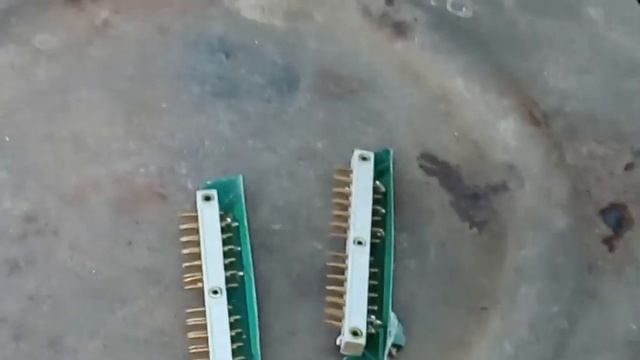 золото Tesla разъемы 78 штук с драгметаллами смотреть онлайн