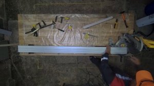 Как урезать дверь по высоте.