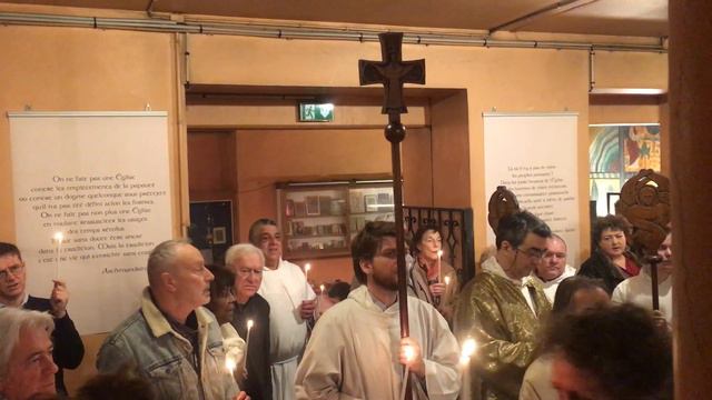 Procession avec les cierges de Chandeleur смотреть онлайн