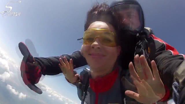 Тандем прыжки с парашютом. Парашютный клуб 5-й ОКЕАН смотреть онлайн