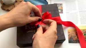 КАК СДЕЛАТЬ... бантик на подарочную коробку быстро и красиво