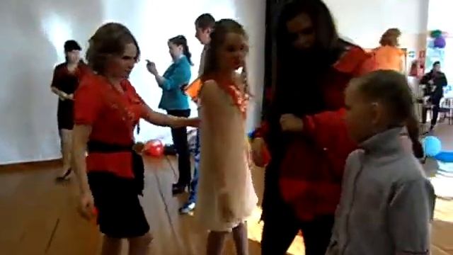 Настенька. Выпускной. Фото на память. смотреть онлайн