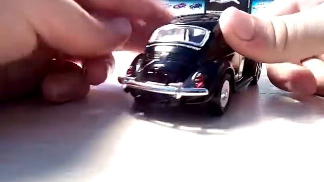 Масштабная модель Volkswagen Жук смотреть онлайн