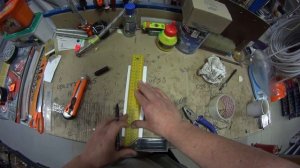 Как резать ДВП, Оргалит. Ножом.