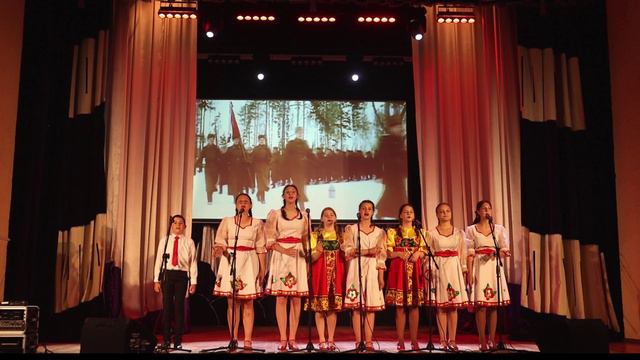 Концерт "В августе 43-го... " смотреть онлайн