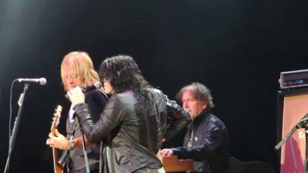 Tom Keifer Shake Me