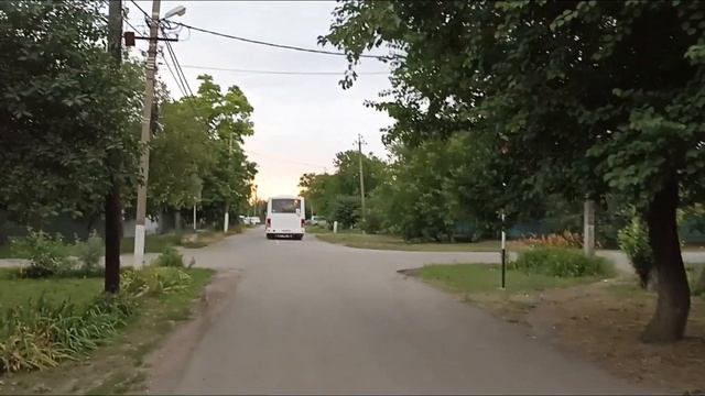 ПЕРЕЕХАЛИ НА ЮГ/Выбираем жильё в СТАНИЦЕ Широчанка. смотреть онлайн