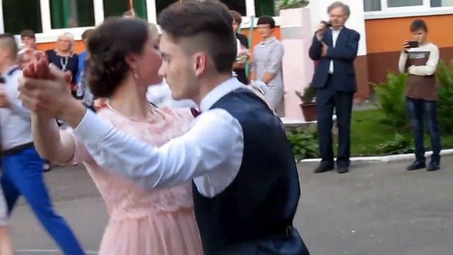 вальс 2017 смотреть онлайн