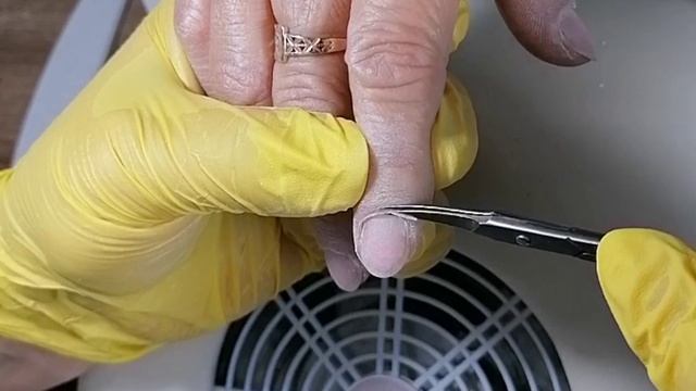 Двойная кутикула, однотон. смотреть онлайн