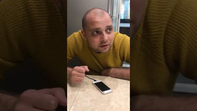 Дед Макар покупает кастрюлю бабке Клавке в магазине на диване))) смотреть онлайн