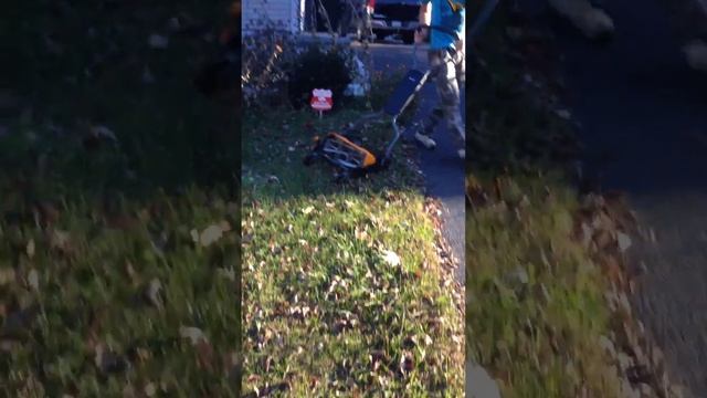 Косим траву в Америке смотреть онлайн