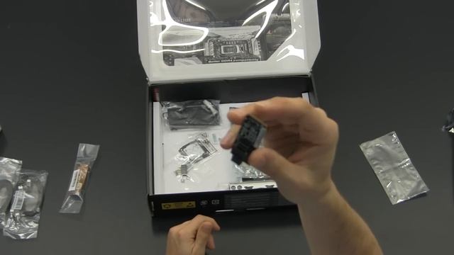 ASUS Z170 Deluxe Unboxing Review смотреть онлайн