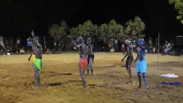 Аборигены Австралии . The Aborigines Of Australia . Dance Sirtaki )