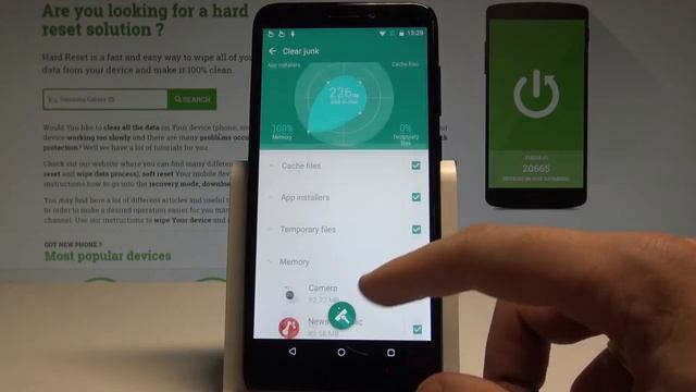 How to Clean Junk on HTC Desire 12 - Remove Trash Files |HardReset.Info смотреть онлайн