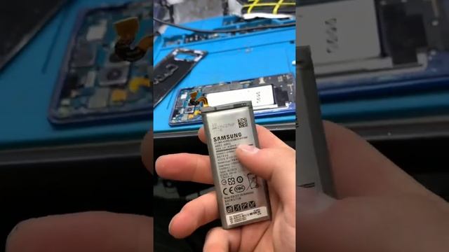 Samsung Galaxy Note 8 смотреть онлайн