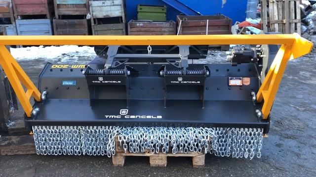 Гидравлический мульчер на минипогрузчик JCB смотреть онлайн